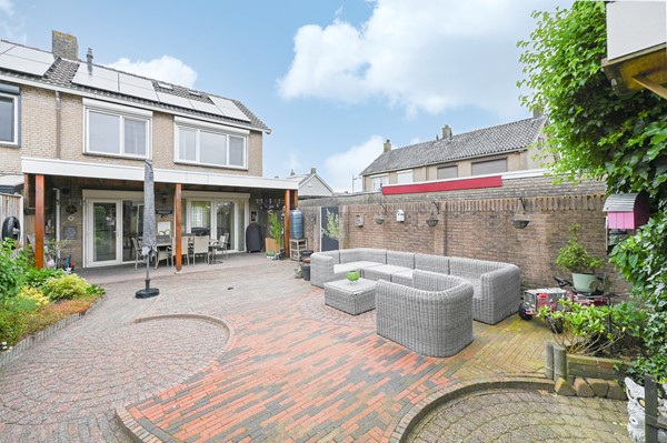 Medium property photo - Tjalkstraat 1, 4731 LD Oudenbosch
